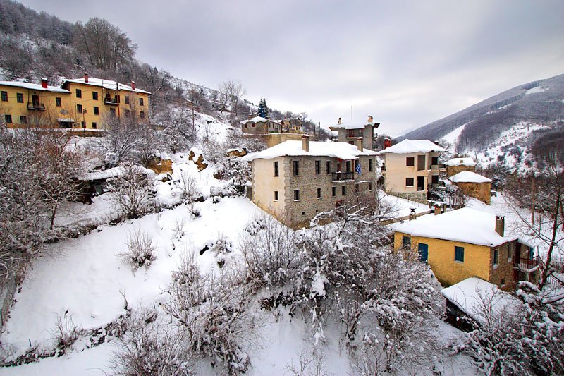 Pisoderi village & Ski resort Image